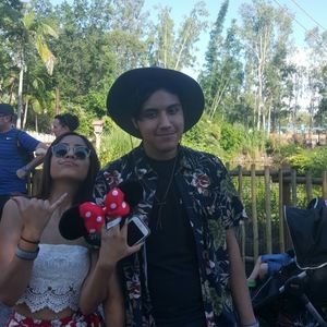 Meet your Posher, Die-ana